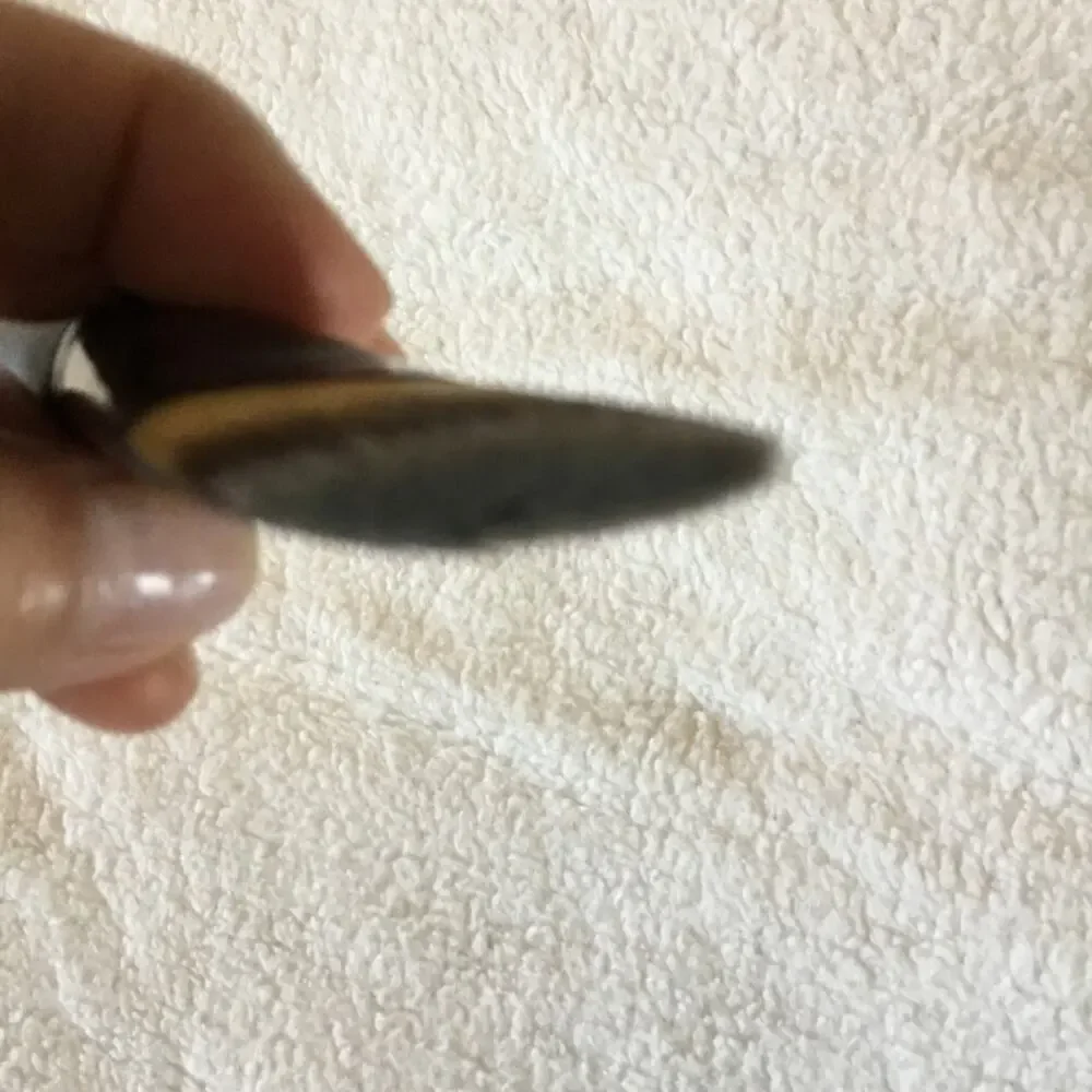 Le Métier de Beauté Flat Angled Foundation Brush